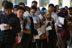 Bonus atau Beban Demografi: Tantangan Pendidikan Tinggi Mewujudkan Generasi Emas Indonesia