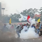 Gas Air Mata Saat Demontrasi